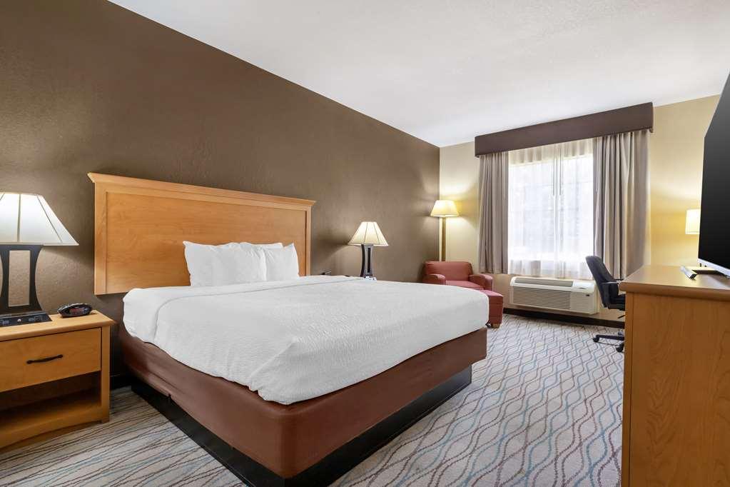 Best Western Locust Grove Inn & Suites Room photo